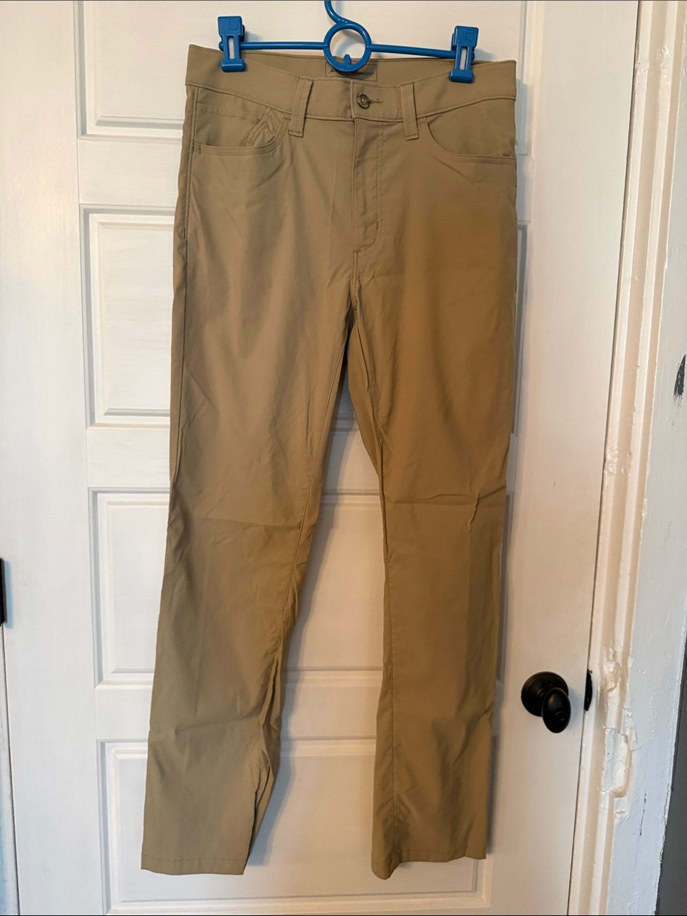 Stretchy Men’s Eddie Bauer Travelx Pants